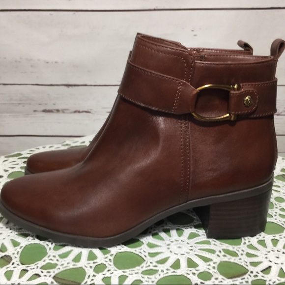 anne klein jeannie bootie